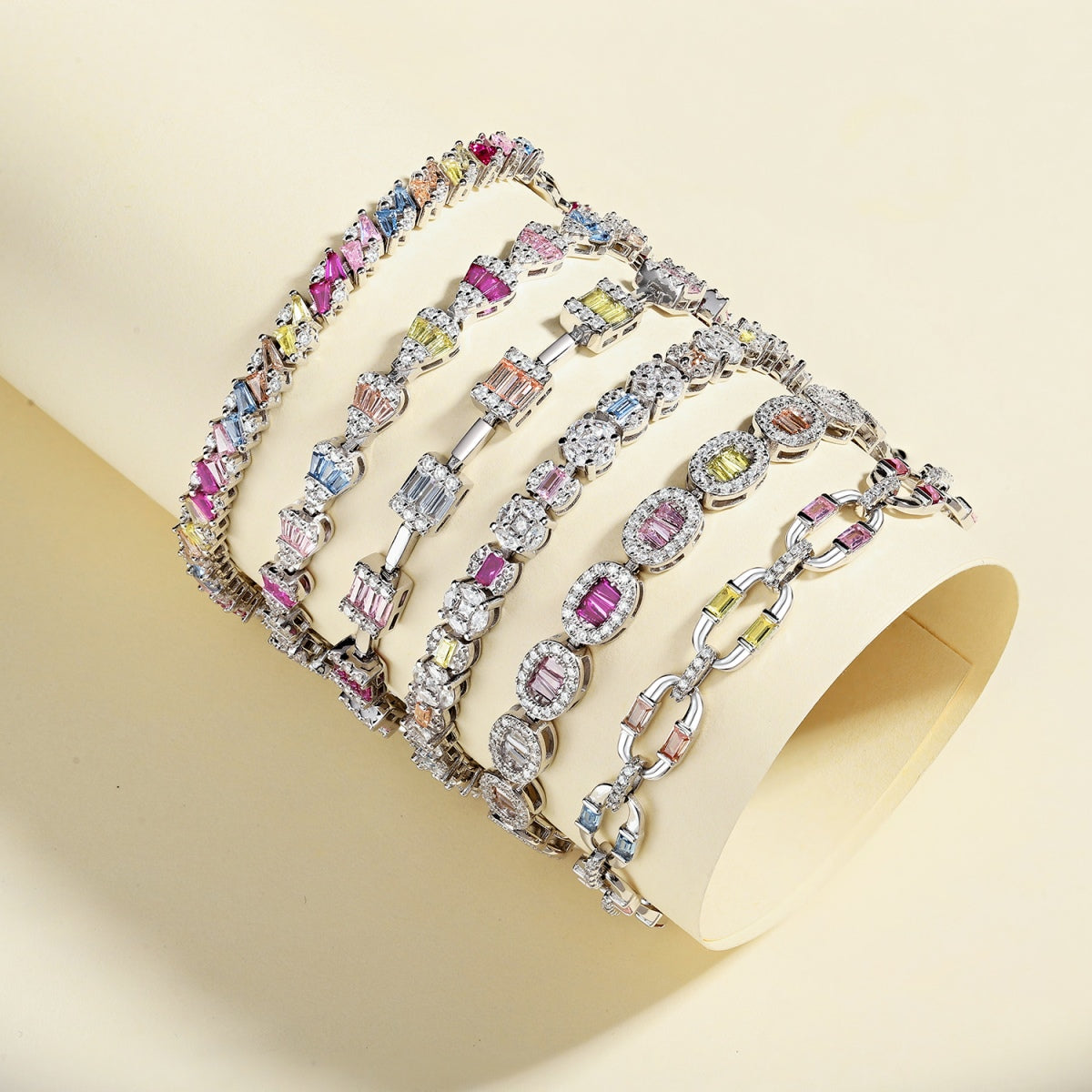 [Vivid Aurora]Ornate Sparkling Multi Cut Party Bracelet