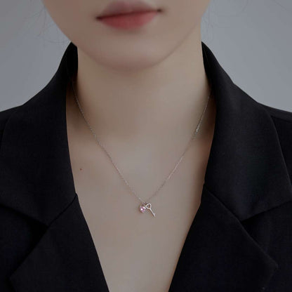 [Vivid Aurora]Unique Heart Shape Key Pendent Necklace